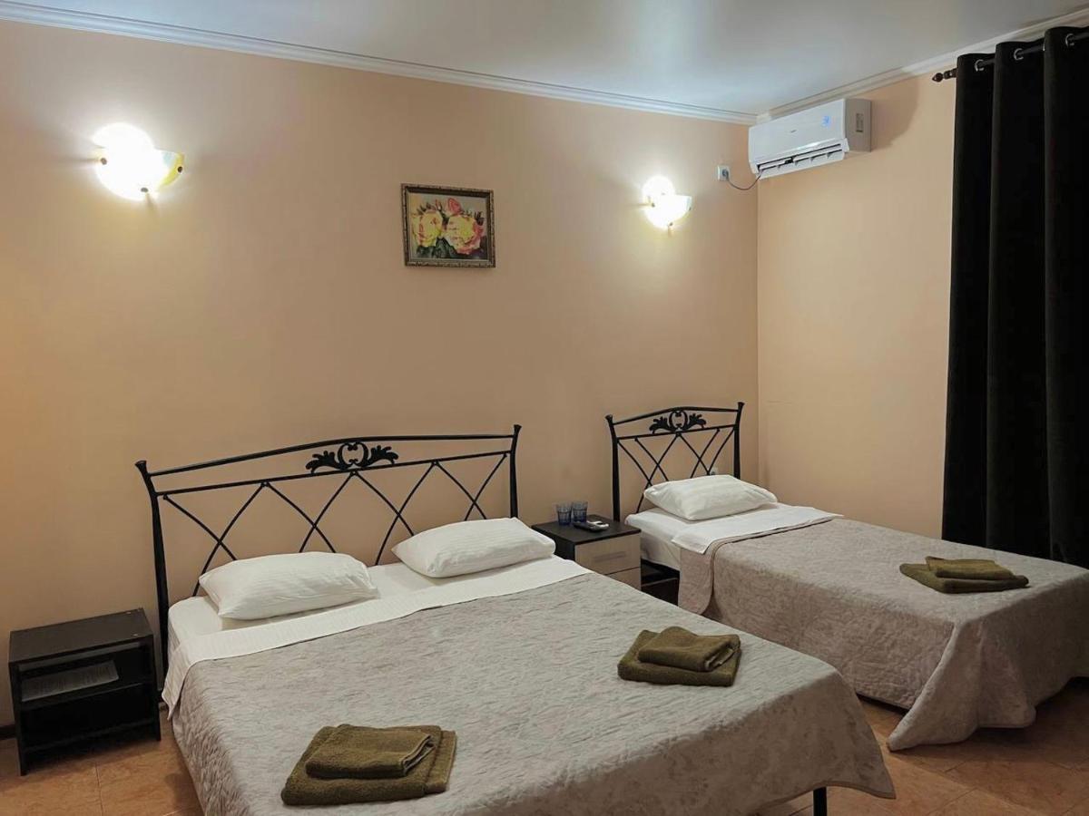 Hotel Askar Alakhadzi Exteriér fotografie