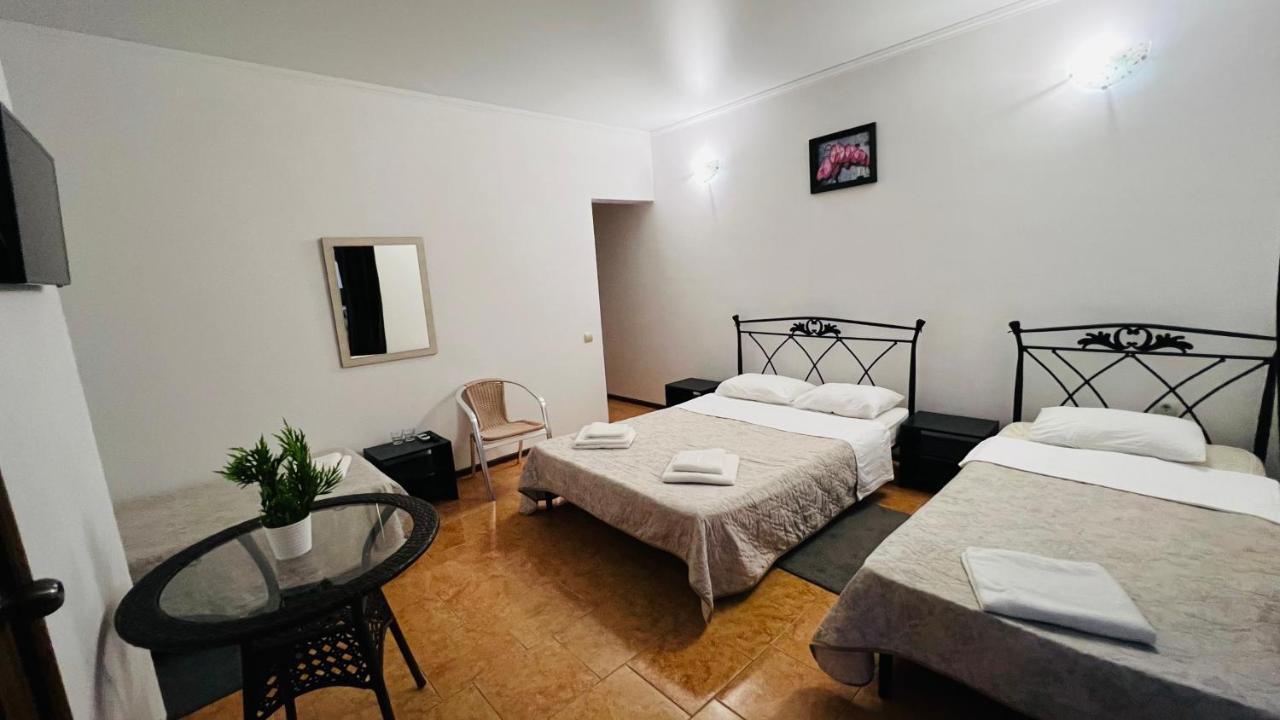 Hotel Askar Alakhadzi Exteriér fotografie