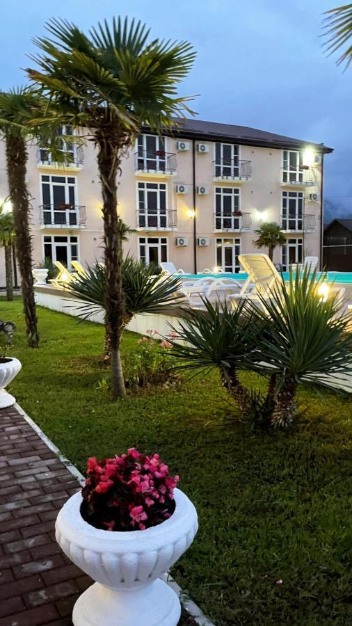 Hotel Askar Alakhadzi Exteriér fotografie